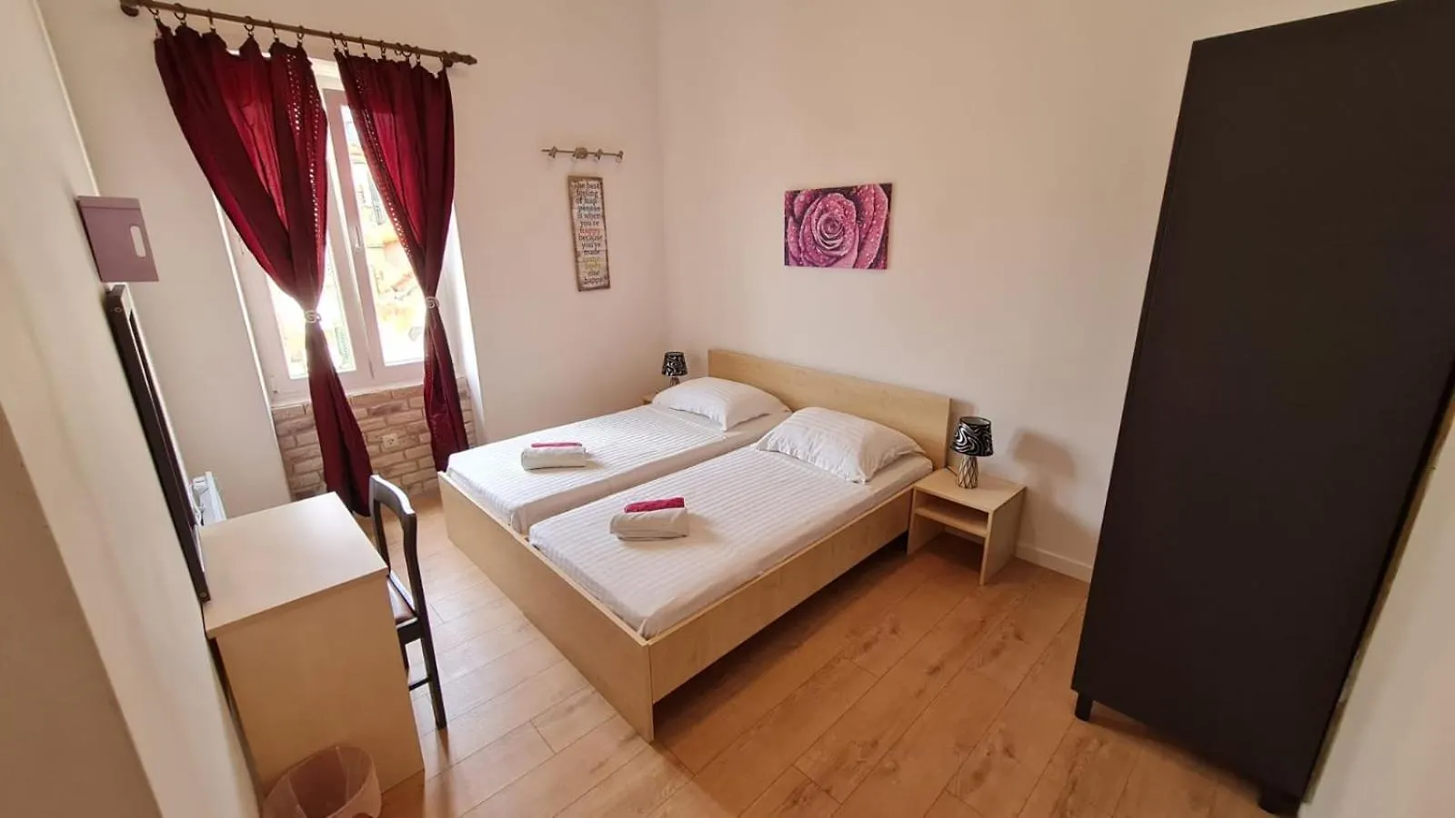 R&E Apartment Split